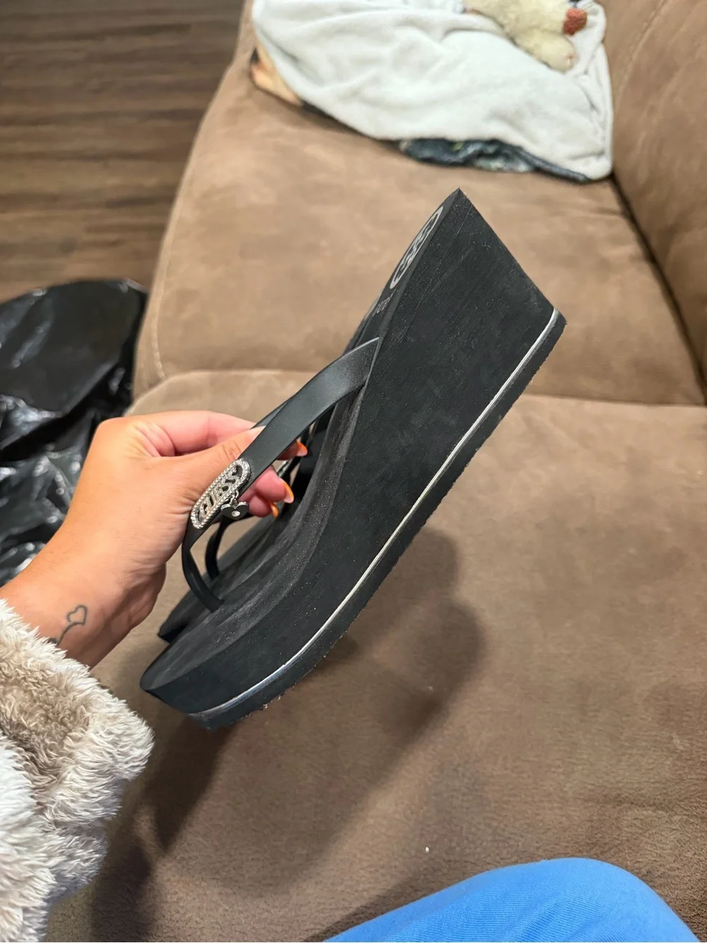 Guess Black Wedge Flip Sandals with Silver Logo Accent